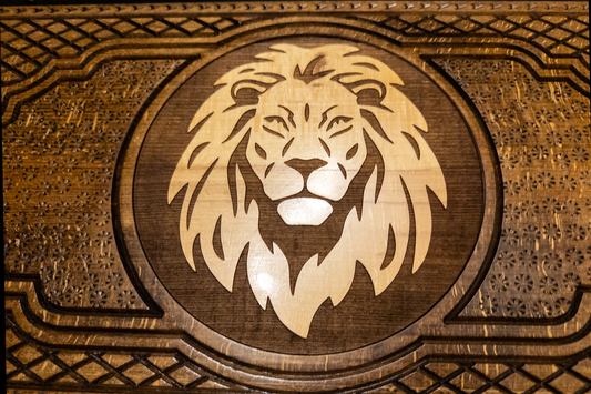 "Leul de Aur" – Set (Table + Dame), 60×60 cm,