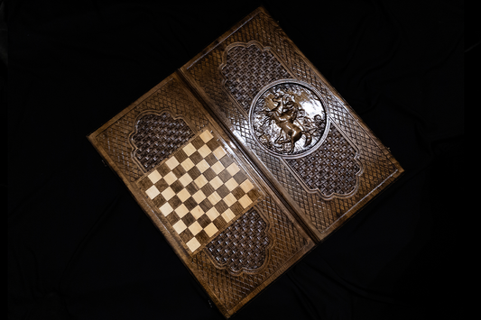 "Cai în Galop" – Set (Table + Dame), 60×60 cm