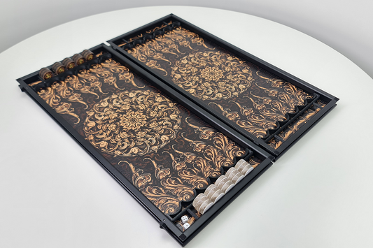 Exclusive: „Baroc Imperial” din furnir de stejar