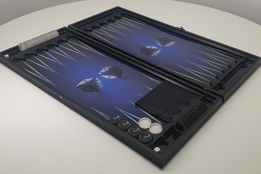 Exclusive: "Zarurile Sorții" din sticlă securizată